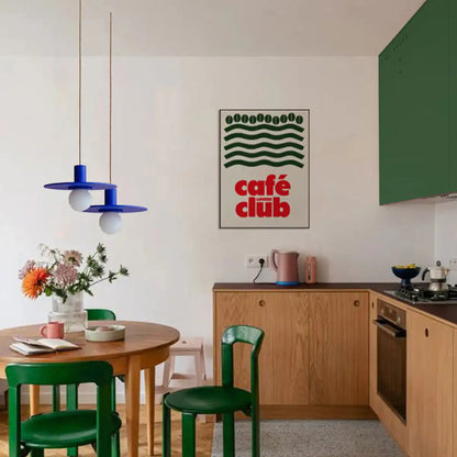 Affiche Café Lovers Club de Papier and Co encadrée, accrochée au mur d'une cuisine