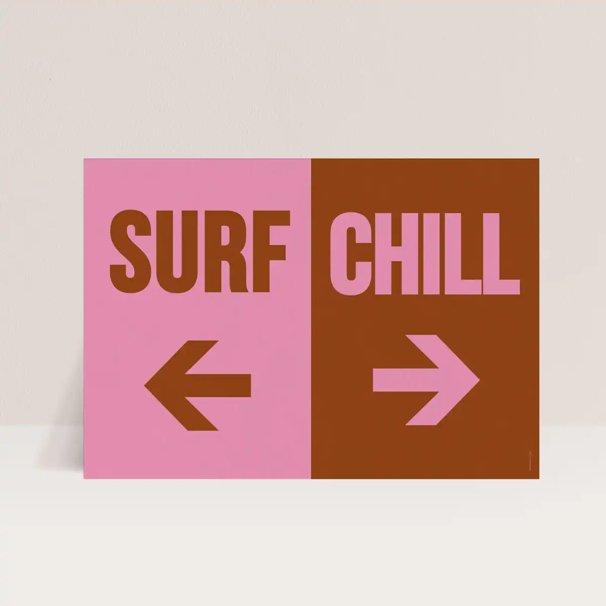 Détails de l'affiche surf and chill rose et orange de Papier and Co imprimée en France dans les Landes