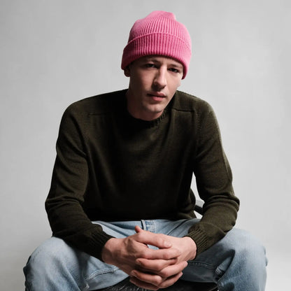 Bonnet en laine mérinos de fabrication française modèle rose Ara de chez Nitto