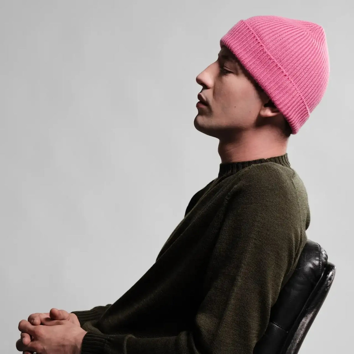 Bonnet en laine mérinos rose Ara de Nitto