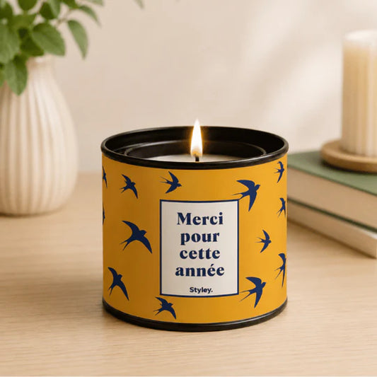 Bougie végétale parfumée avec le message "merci pour cette année" le cadeau idéal pour remercier les maitres et maitresses 