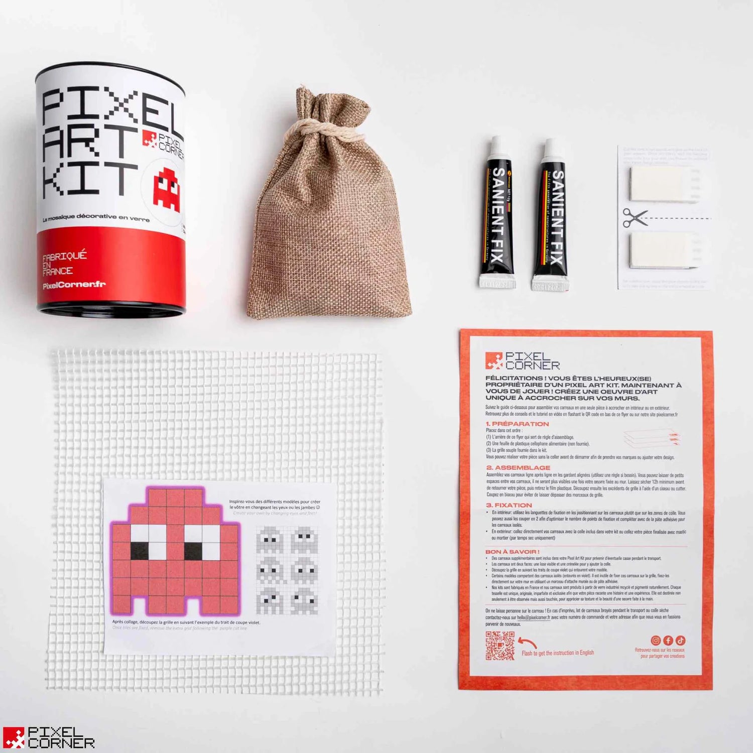 Contenu du kit de fabrication de mosaïque pixel art de Pixel Corner