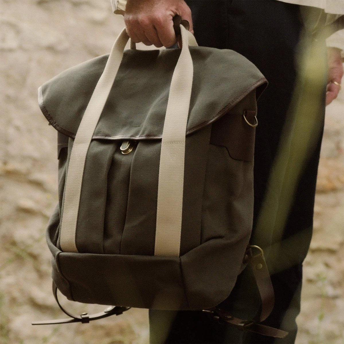 Chiloé Backpack – Bleu de Chauffe – Made in France in canvas and leather