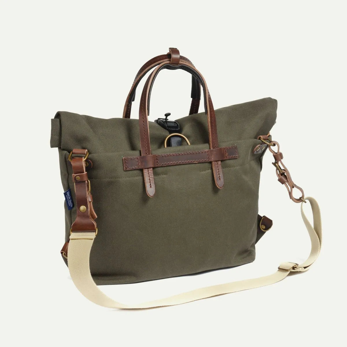 Détails du sac business Woody kaki de Bleu de Chauffe en toile de coton et cuir