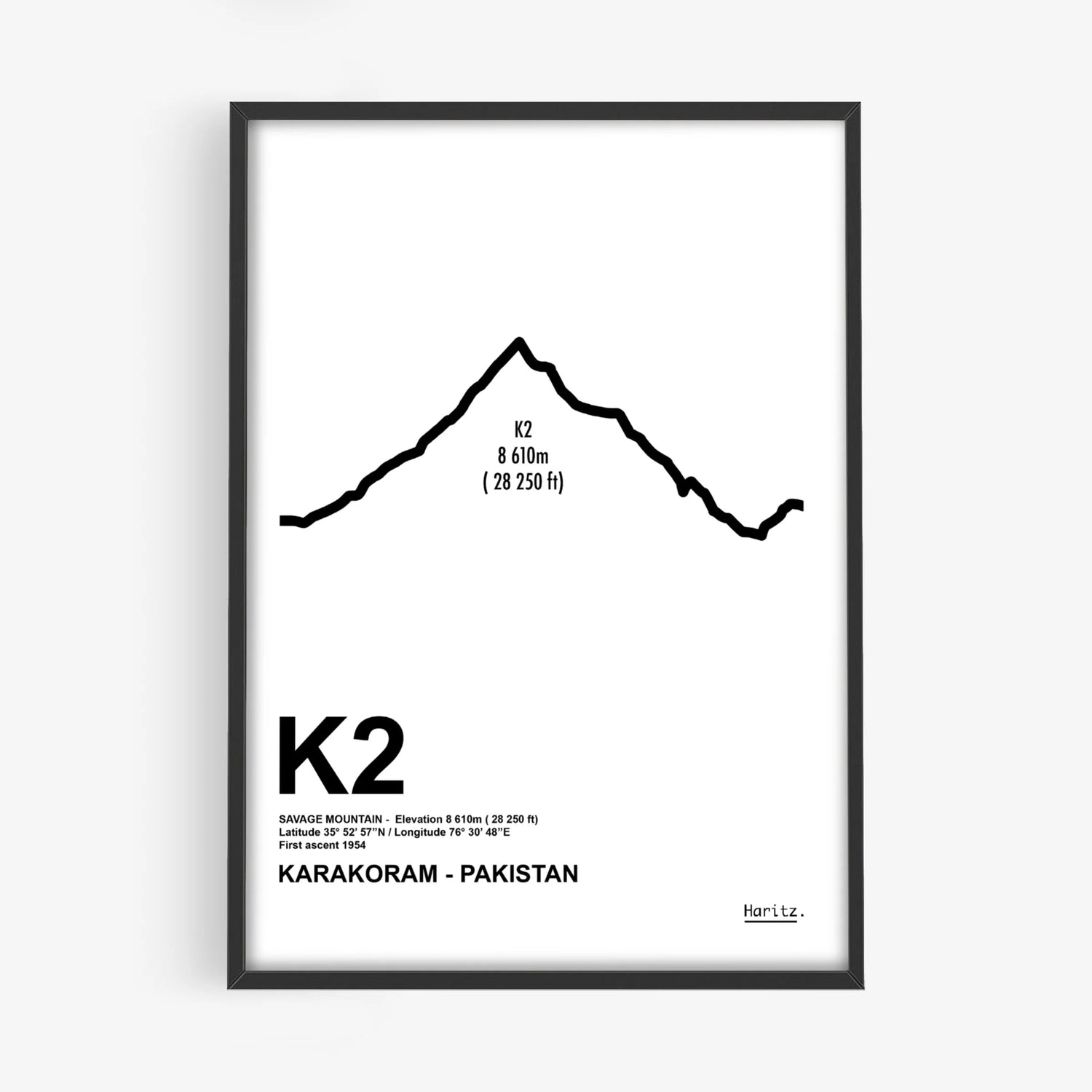 Affiche minimaliste encadrée du Mont K2 au format 30x40cm par le Studio Haritz
